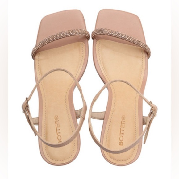 GUC. Brazilian Made Heeled Sandals. So stunningly elegant on pretty feet. 8M - Picture 3 of 15